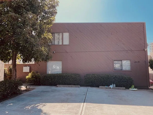 2 bed, 1.5 bath, 1000 sqft, $3,250 — Photo 3