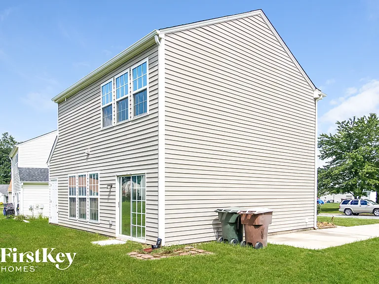 4230 Fairwood Dr — Photo 15