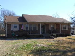 6736 Forrest Ln, Murfreesboro, TN 37129