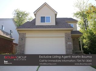 3084 Cherry Tree La, Ann Arbor, MI