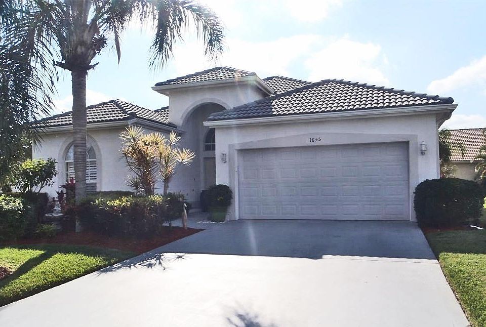1655 Ballantrae-front