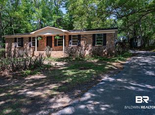 707 Johnson Ave, Fairhope, AL 36532