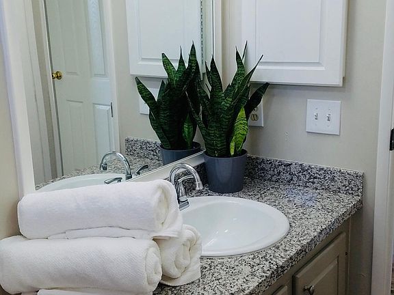 Guest Bathroom w/ Granite Countertops