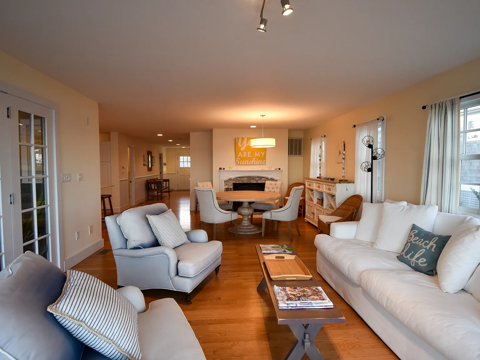 East Quogue Open Bayfront! — Photo 4