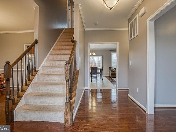 4th image of 6740 Thornbrook Ln