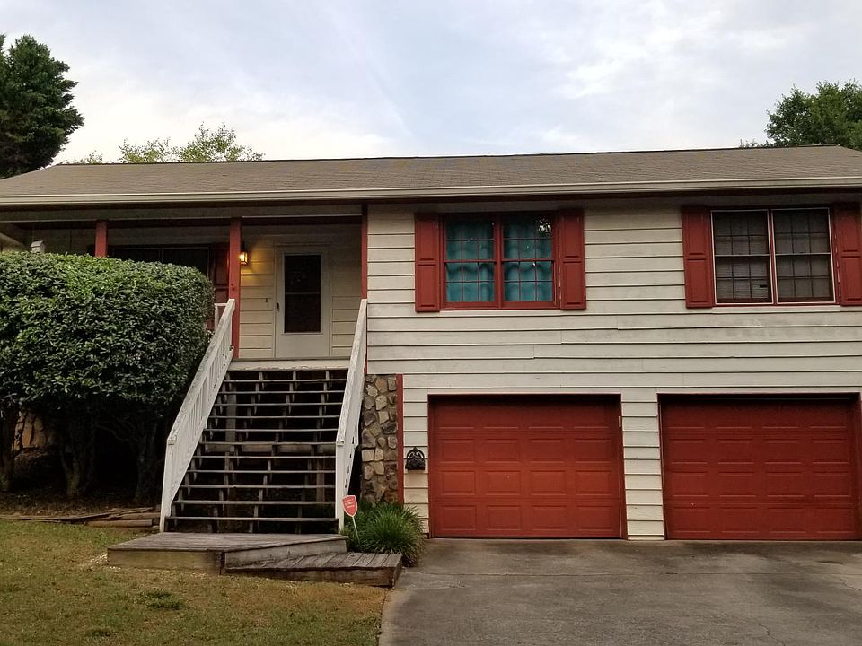 Front of House Summer 2021