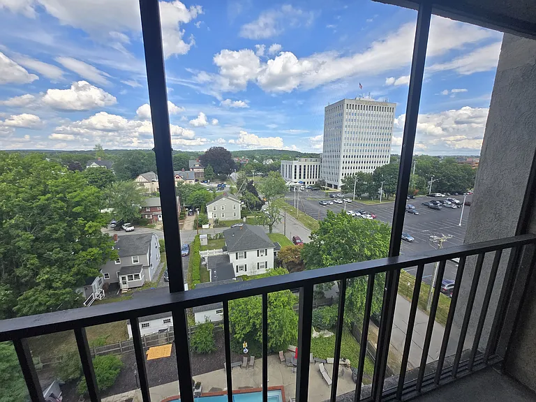 55 River Rd #9H — Photo 8