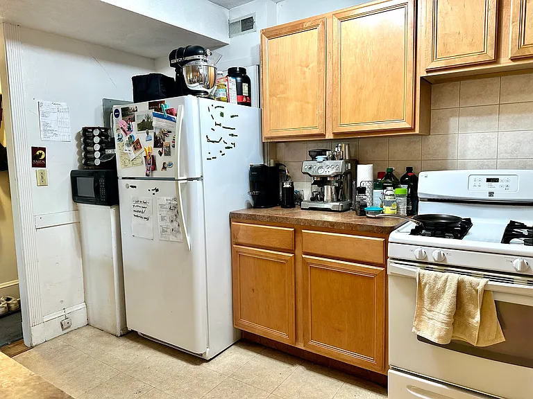 223 Summer St #R3 — Photo 10