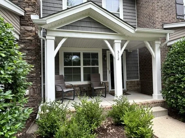 312 Mapleton Aly, Hermitage, TN 37076