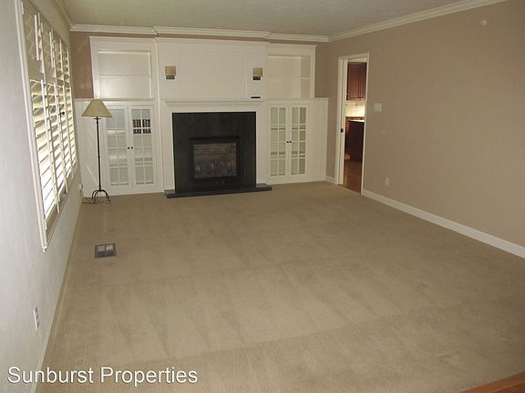 4th image of 6345 Driftwood St
