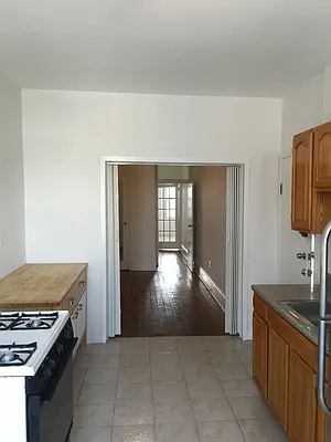 Rented by Flatiron Real Estate Advisors LLC | media 8