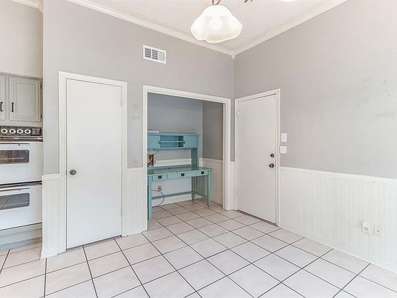 4th image of 6214 Vista Camino Dr