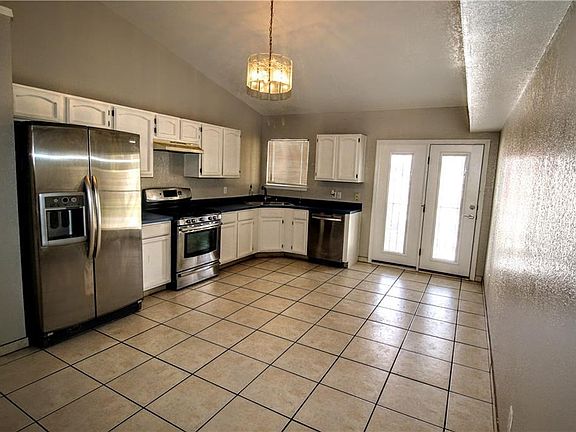 5th image of 1728 Anna Marie Ct