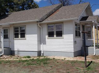 1409 W A St, Torrington, WY 82240