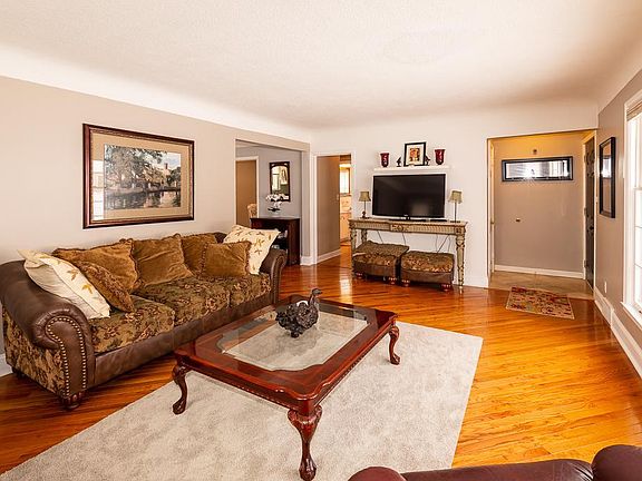 2nd image of 6408 Harriet Ave