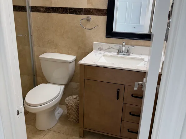 14195 SW 87th St #B306, Miami, FL 33183