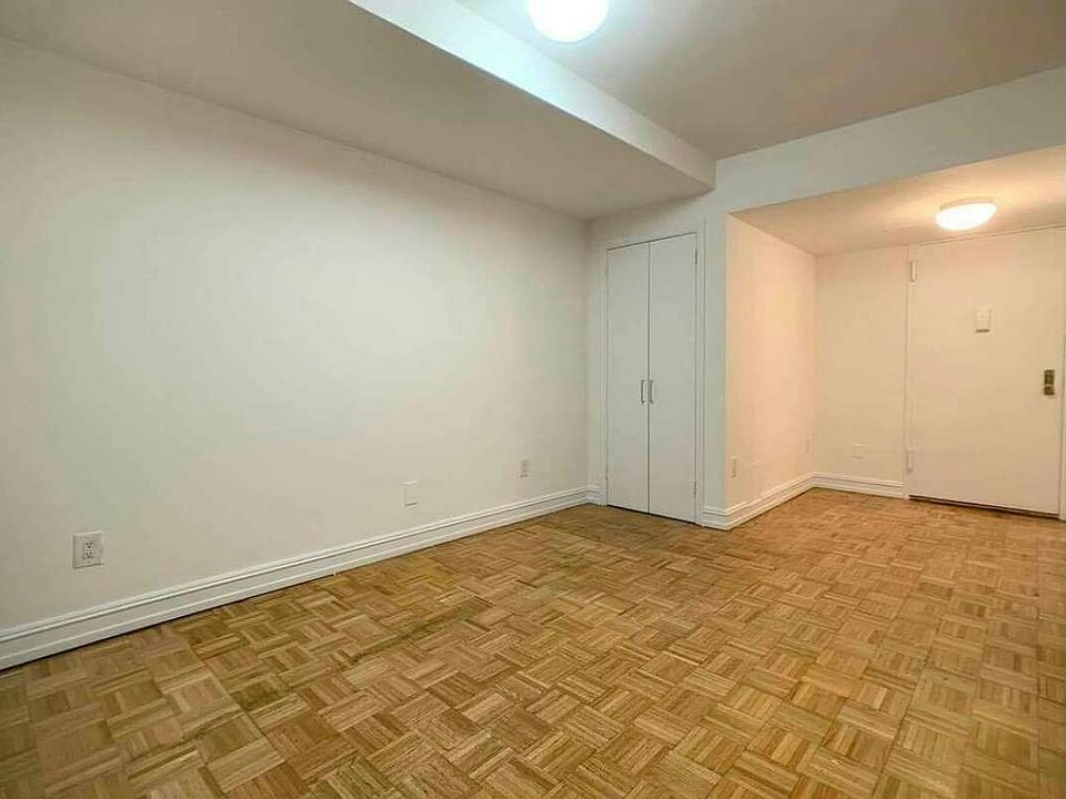 1st image of 235 E 46th St #B1