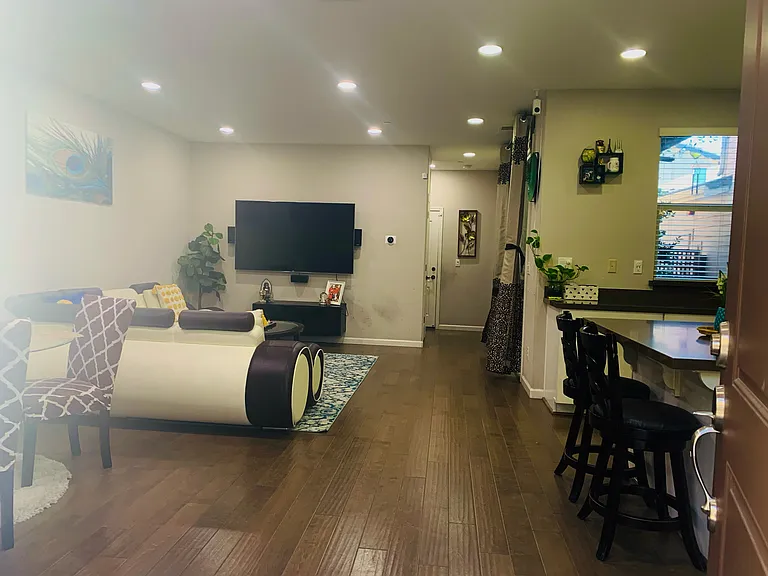 1160 Flurry Dr — Photo 7