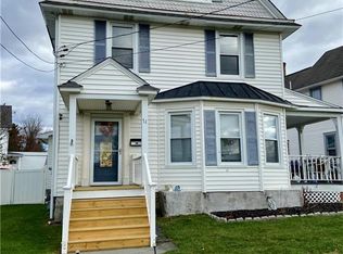 71 Prospect St, Middletown, NY 10940