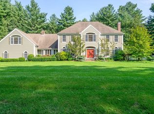 86 Hartwell Rd, Carlisle, MA 01741