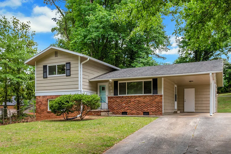 Building Photo - 2080 Dundee Dr SE