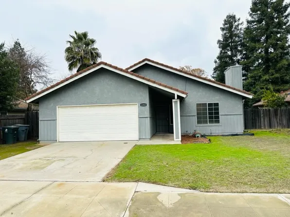 2265 Paul Ave, Clovis, CA 93611