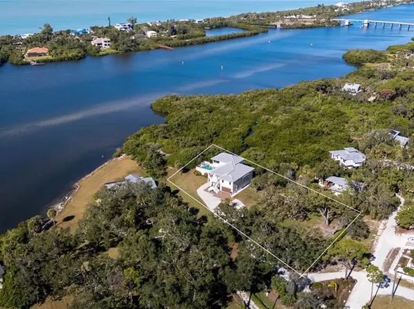 1850 Keyway Rd, Englewood, FL 34223