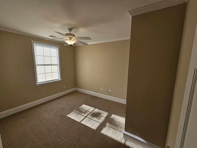 133 Auburn Ave — Photo 6