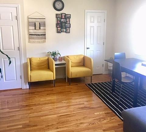 3rd image of 83 Heitz Pl