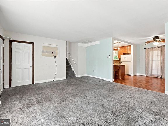 3rd image of 1229 Cornwells Ave