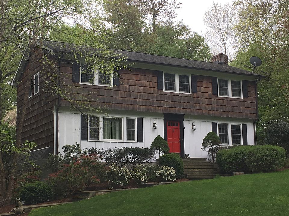 1st image of 12 Kingswood Way