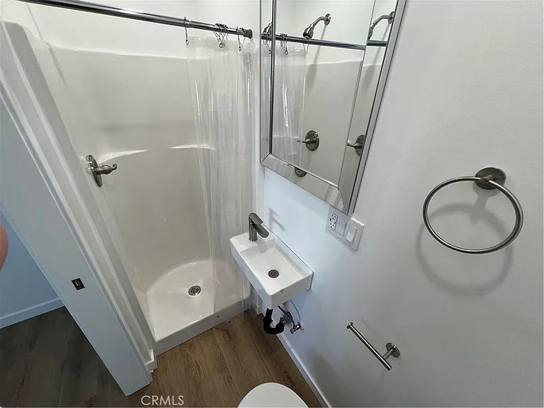 1541 N Hope Ave — Photo 7