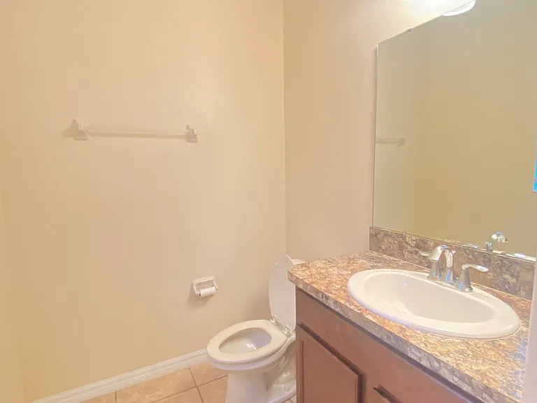 14849 Driftwater Dr — Photo 12