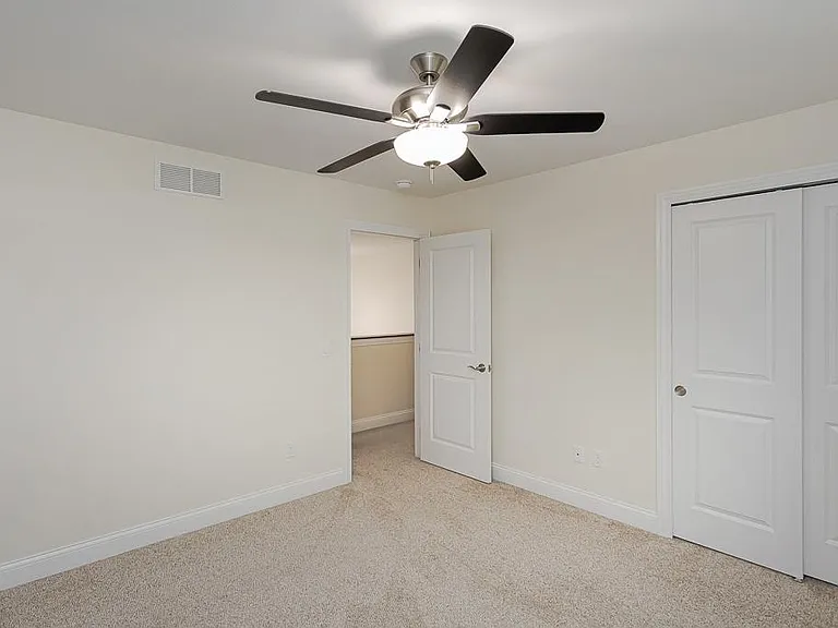 114 Valley Hall Dr — Photo 27