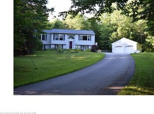 897 Center Minot Hill Rd, Minot, ME 04258