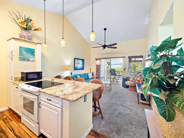 75-6081 Alii Dr #A-206, Kailua Kona, HI 96740