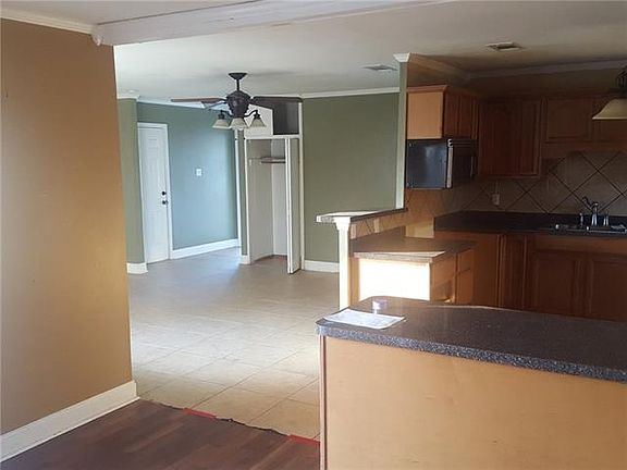 5th image of 133 Clara Dr