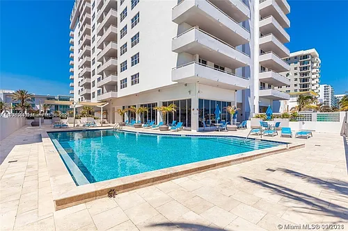 9225 Collins Ave #1006 Photo 1