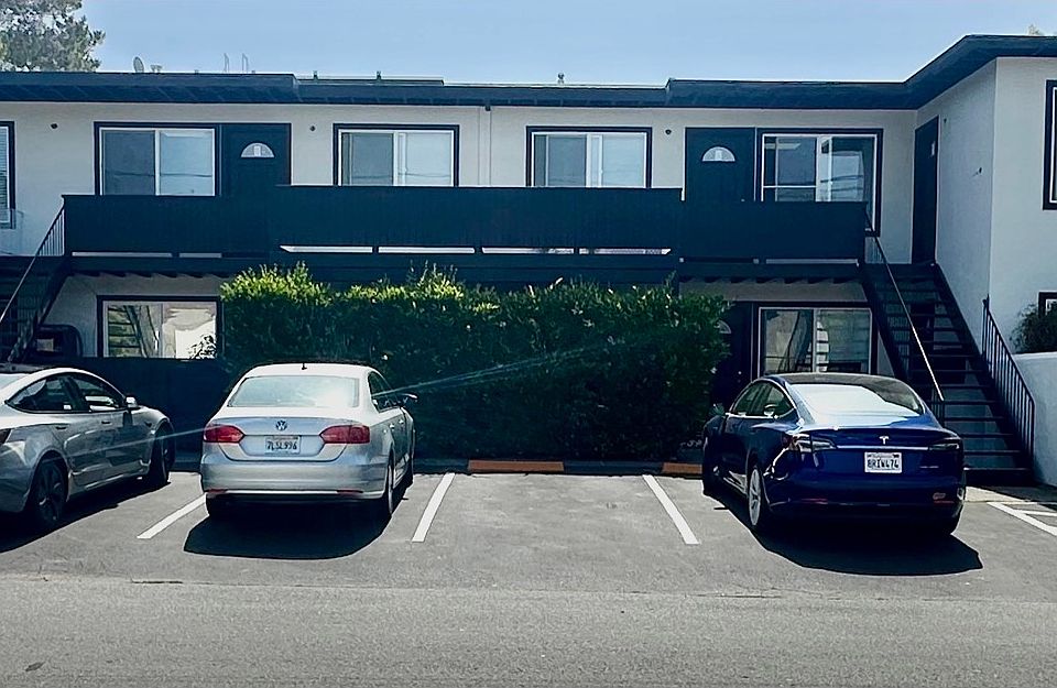 1st image of 301 Laurel Way APT 3