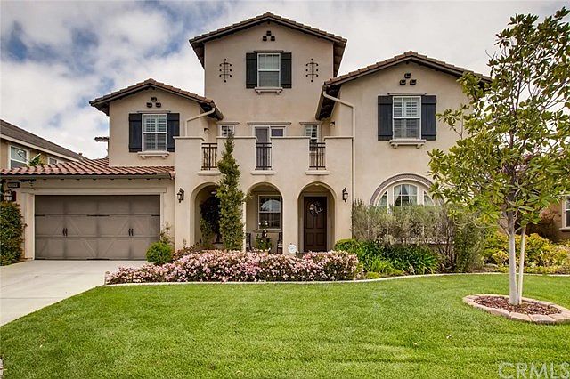 1st image of 32390 Yosemite Ln