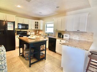 3705 SE Middle St, Stuart, FL 34997