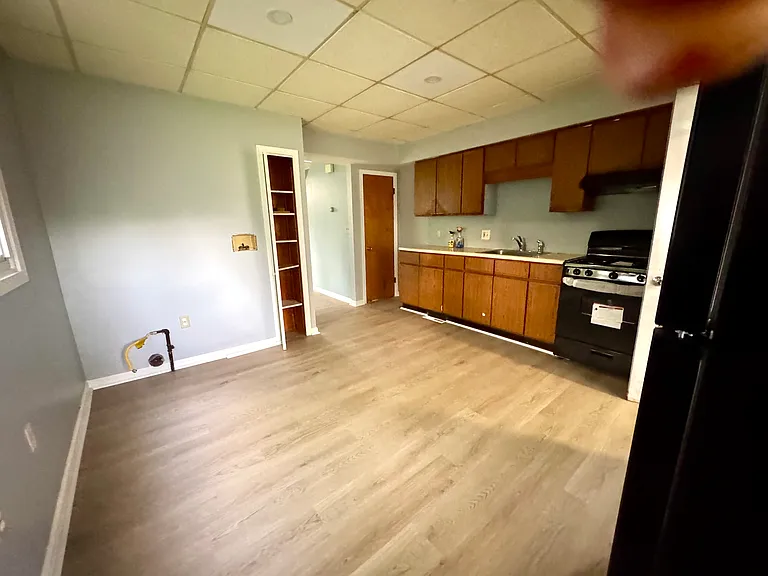 233 Reese St #233 — Photo 8