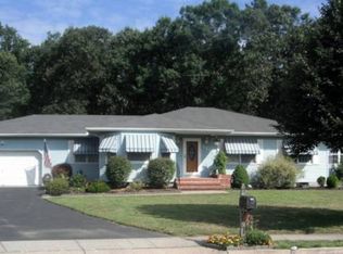 1118 Carollina St, Lakewood, NJ 08701