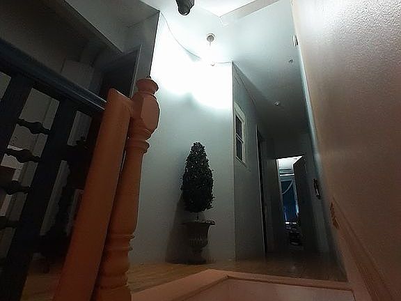 2nd Floor Landing w/ Alcove