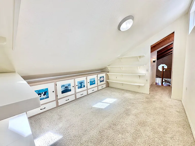 2573 Gum Tree Ln — Photo 58