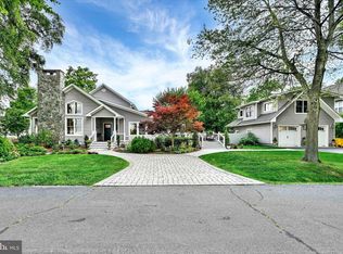 1268 Chesapeake Dr, Churchton, MD 20733