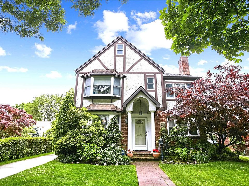 1st image of 52-42 Douglaston Pkwy