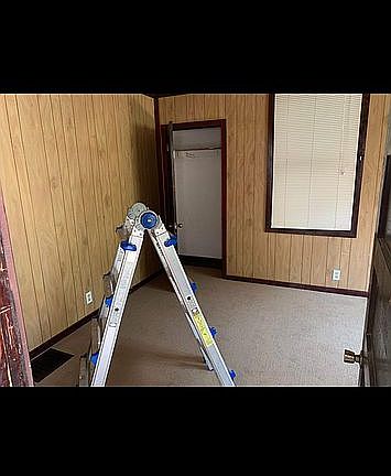 5th image of 897 Bertha Ave