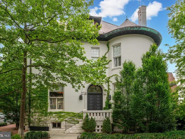 1823 Phelps Pl NW, Washington, DC 20008