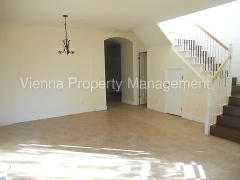 18 Striped Moss Ct — Photo 10